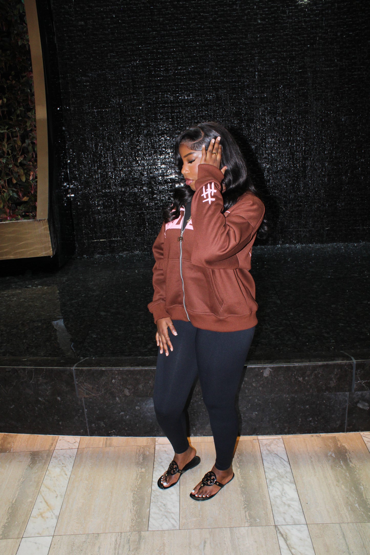 King Of Kings Zip UPS (Brown and Light Pink)